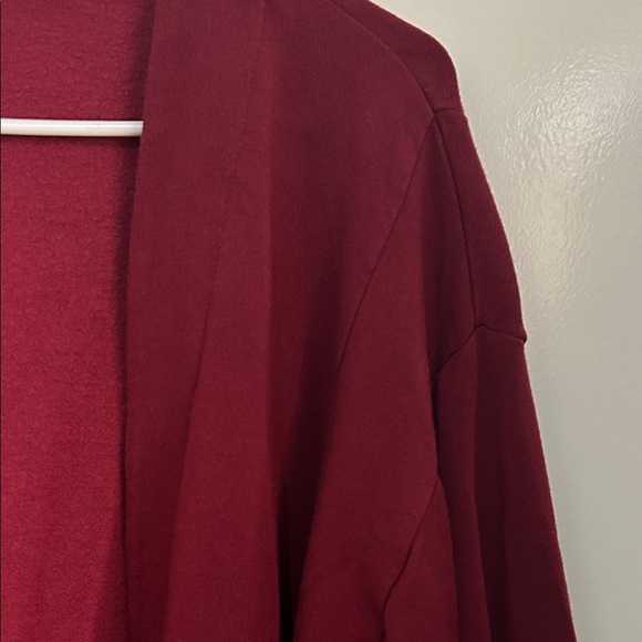 Amour Vert Deep Red Cardigan - Picture 3 of 7